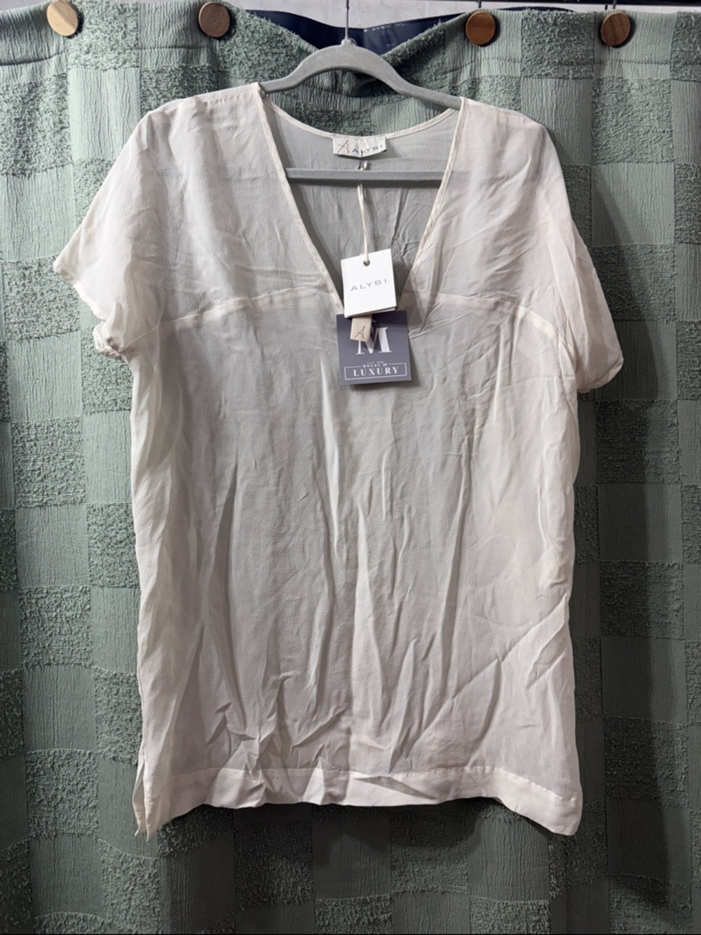 Alysi Cream V-Neck Short Sleeve silk  Top